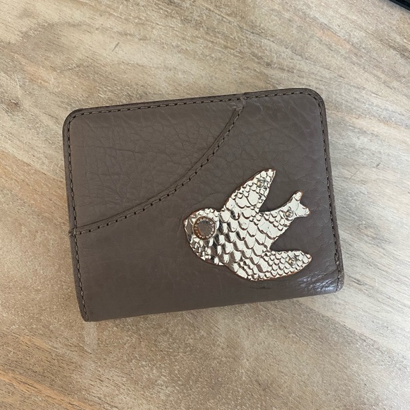 Marc By Marc Jacobs Brown Wallet with silver Bird Accent - Picture 1 of 3